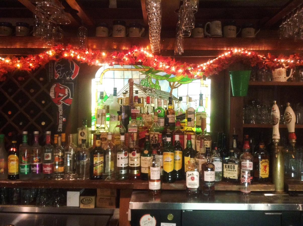 Rider'S Inn Painesville 外观 照片